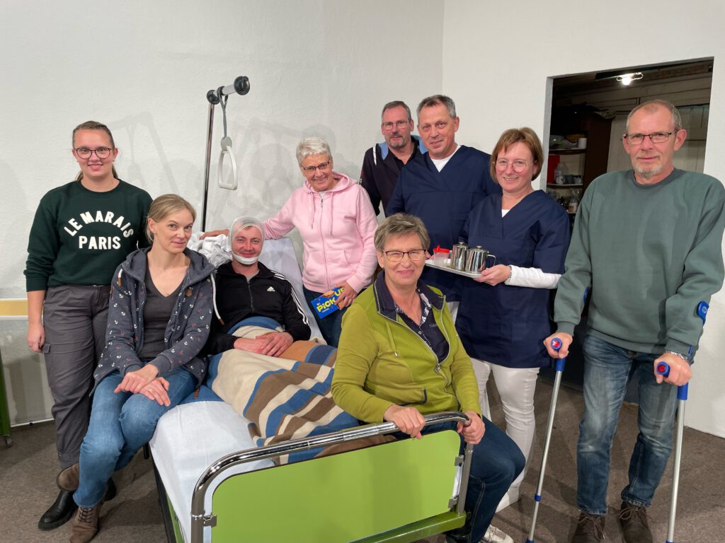 Ein „ewig nörgelnder Patient“ mach „Alarm up Statschoon 6“